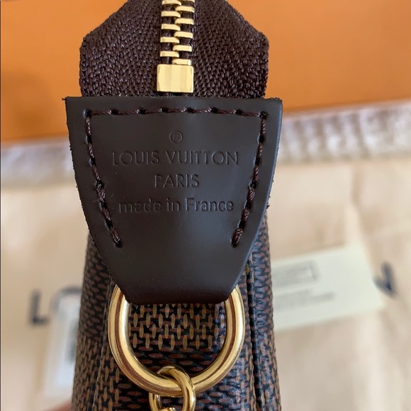 Louis Vuitton Mini Pochette Accessories Ebene - Picture 6 of 13